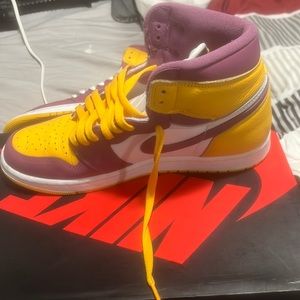 Jordan 1 Brotherhood